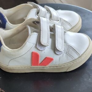 Veja Kids White Leather Sneakers with Coral V Accent